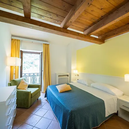 Limoneto Di Ercole Apartamento *