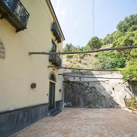 Limoneto Di Ercole * Maiori