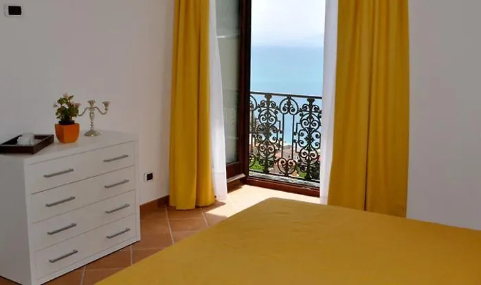 Limoneto Di Ercole Apartment *