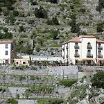 Limoneto Di Ercole Майори